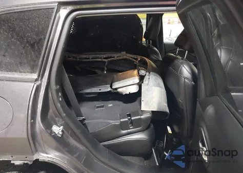 2019 Jeep Cherokee Altitude 4X4 z USA, uszkodzony, nr VIN 1C4PJMLX2KD282732